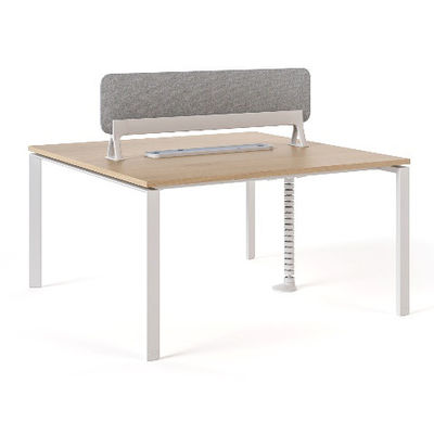 شخصين محطة عمل مزدوجة الجانبين مكتب الموظفين مع شاشة إدارة الكابلات أسلوب حديث